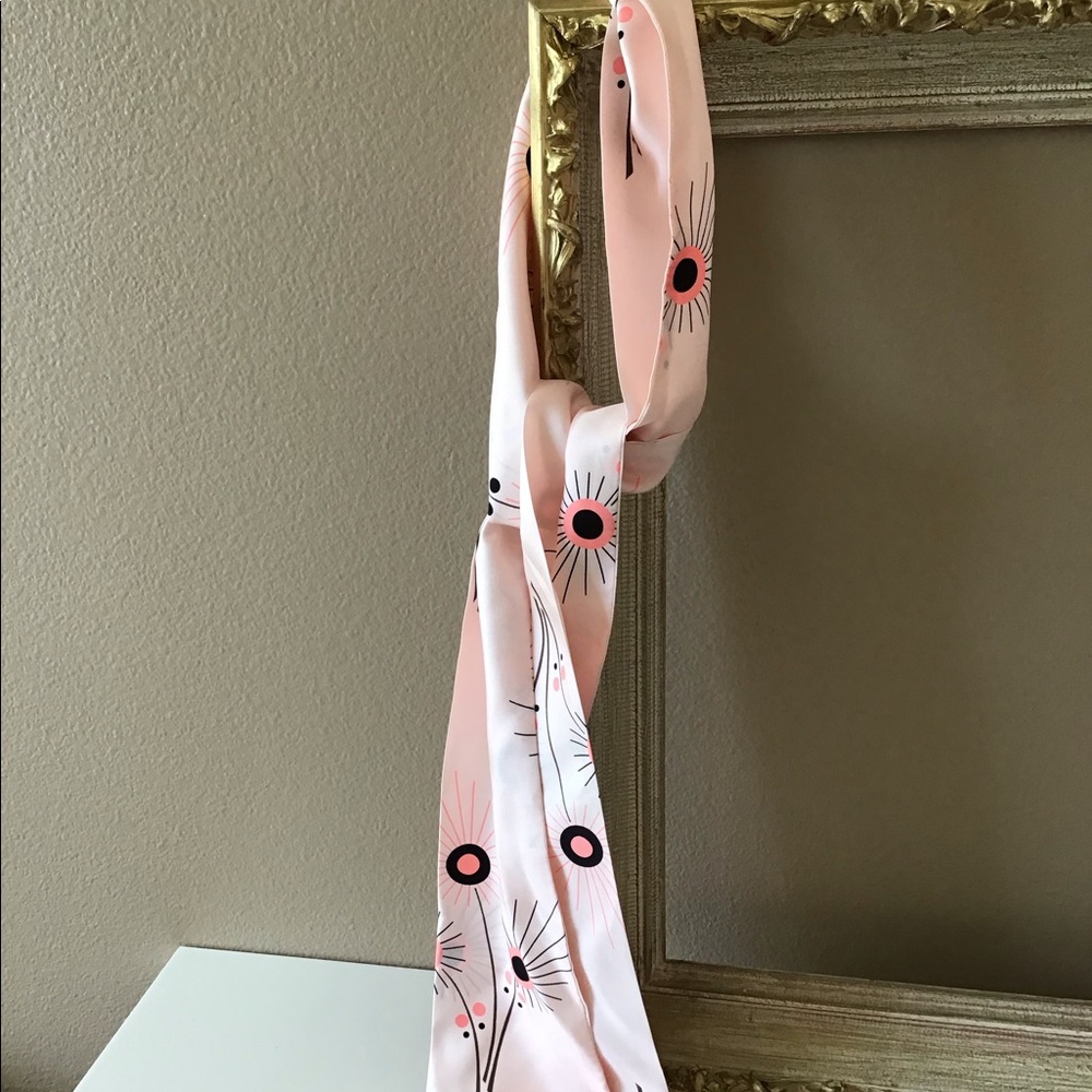 Neisha Crosland Silk Scarf - Picture 2 of 8